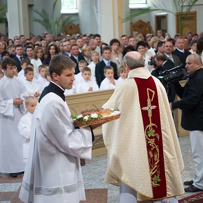 i_komunia_swieta_2011-03750